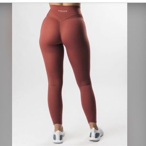 Alphalete alphalux harmony legging